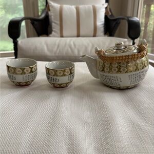 ANTIQUE Japanese Kutani ware teapot w/ rattan handle and matching teacup (NEW)